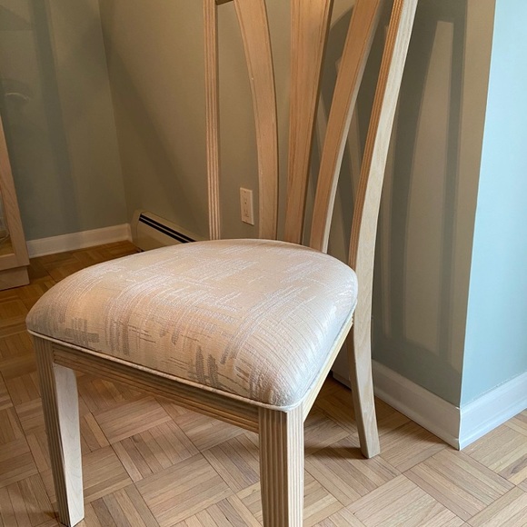 Selling all my furniture!! - Picture 4 of 9